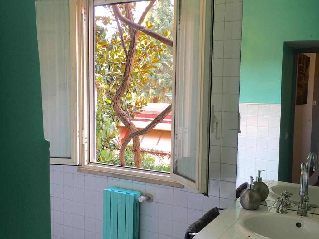 Garibaldi Roof Garden Apartment Рим Екстериор снимка
