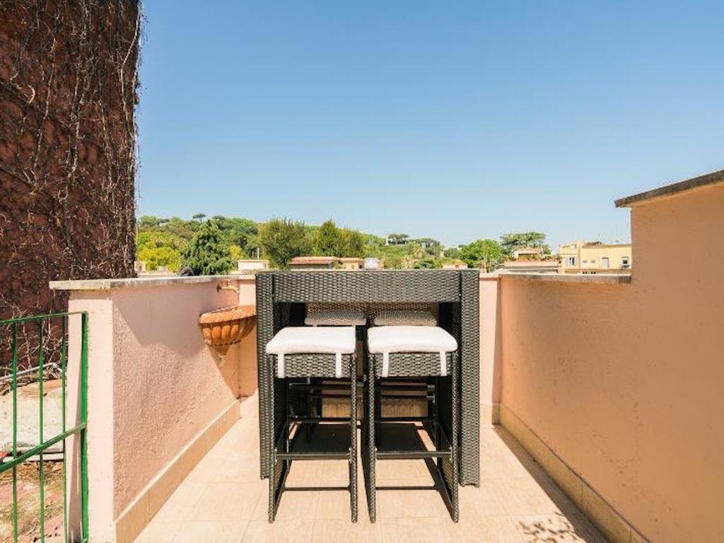 Garibaldi Roof Garden Apartment Рим Екстериор снимка